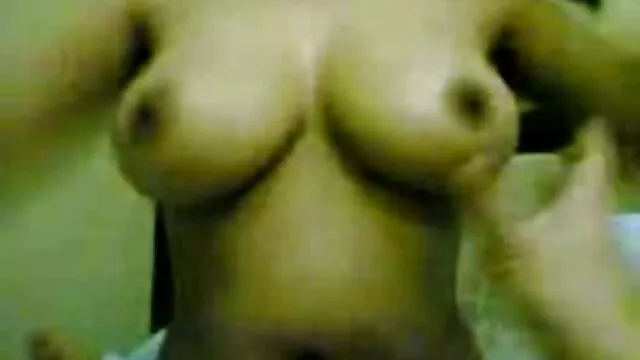 Todos fodem no rabo, a filme porno anal nacional Vina e a Kenzie revezam-se enquanto fodem no rabo.