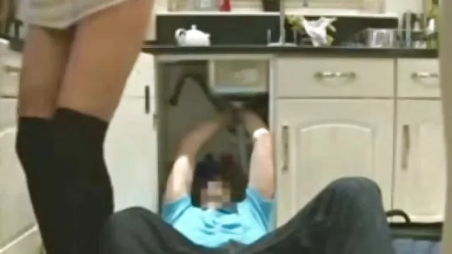 O sobrinho comeu a avó que não come há anos. filme pornô nacional gratuito