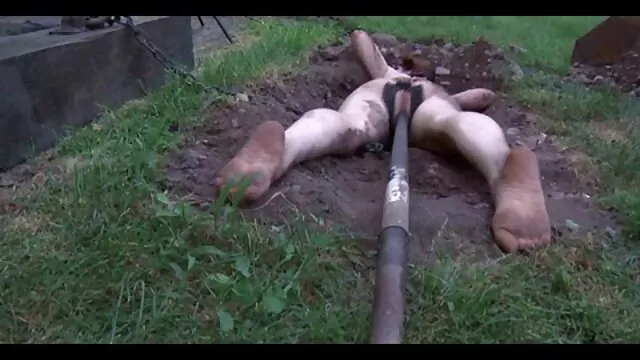 Rasguei as calças da minha mulher e enfiei-lhe videos sexo nacionais uma garrafa de champanhe pelo cu acima.