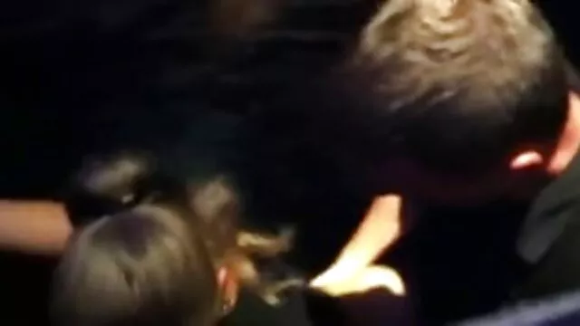 Blonde gently suga pilas e despe-te POV porno amadores nacional