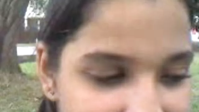 A avozinha Ordinária faz Broches video de sexo amador nacional ao sobrinho.