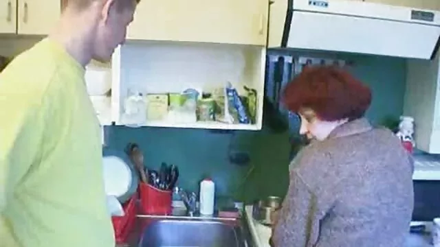 Puppet, Puppet vê o seu amigo bêbado foder a os melhores vídeos pornôs brasileiros sua mulher