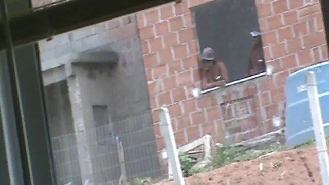 As Giras Europeias ficam mais excitadas quando mijam. pornor nacional